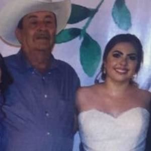 Meet your Posher, Denisse carmina